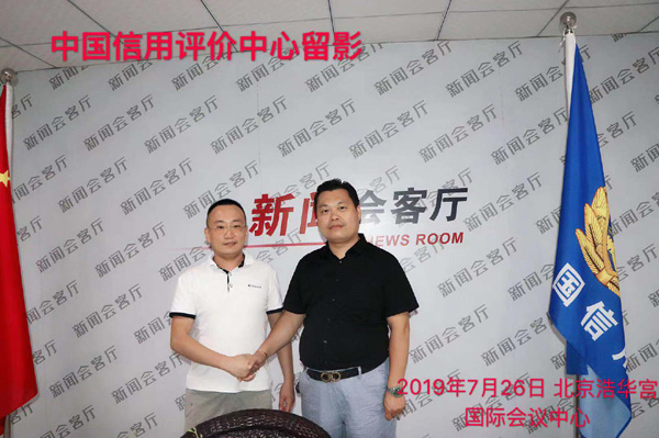 �W�ɫ@�����A���F(tu��n)�����ý�w�Ϊ�(ji��ng)