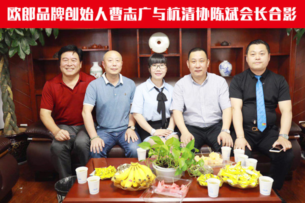 �W���c���(hu��)���˼��ИI(y��)��Ӣ��������